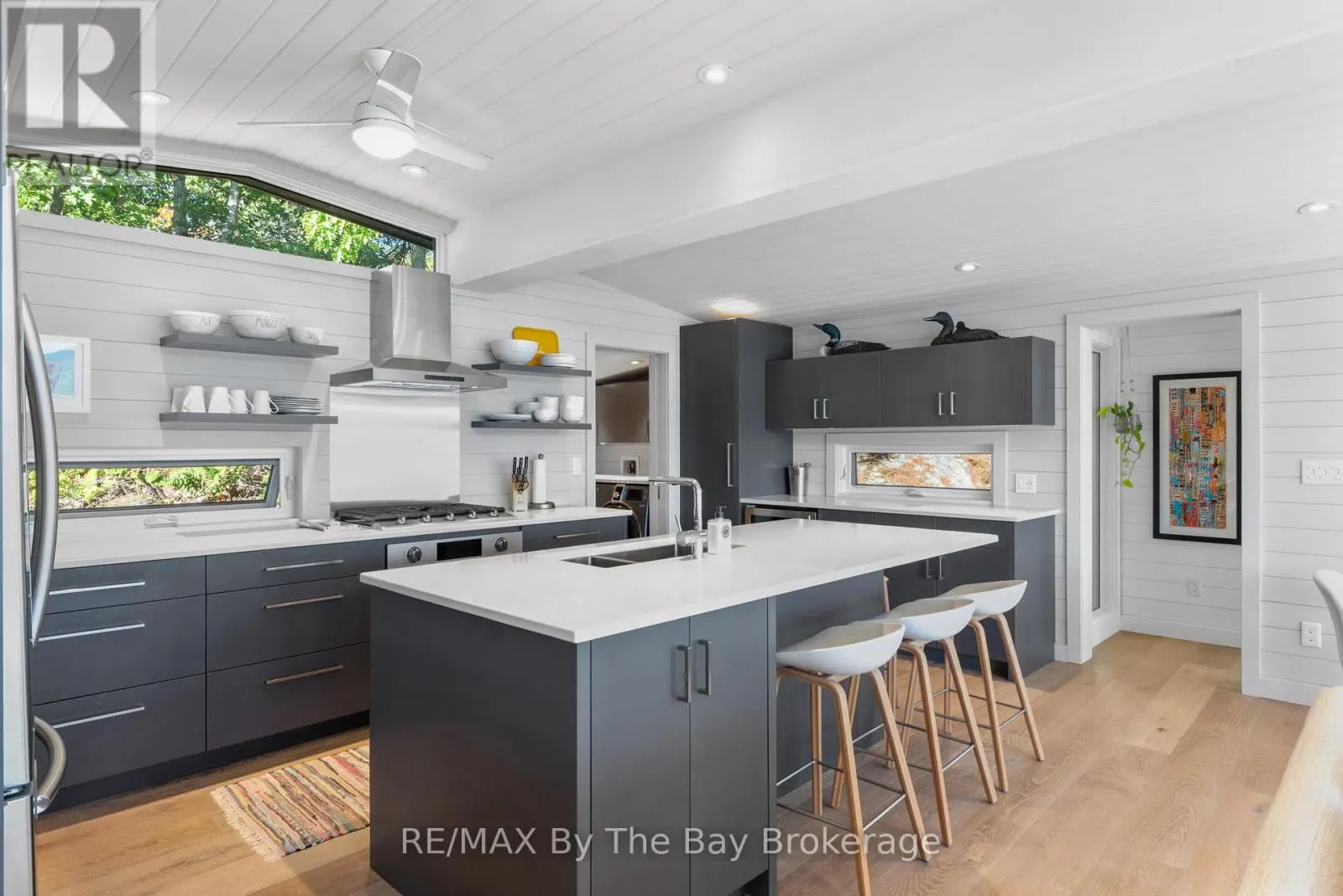 18152 GEORGIAN BAY SHORE