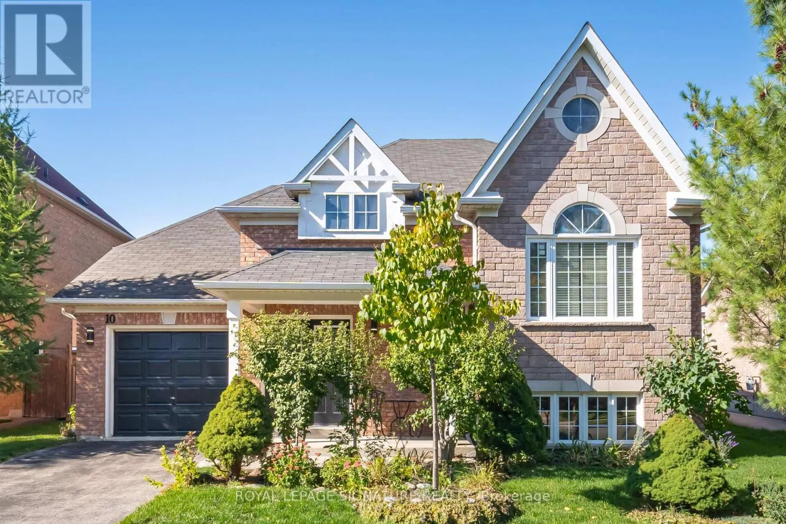 10 BANKS DRIVE