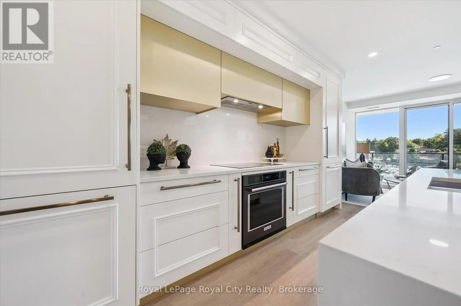 324 - 6523 WELLINGTON ROAD 7 ROAD, #324