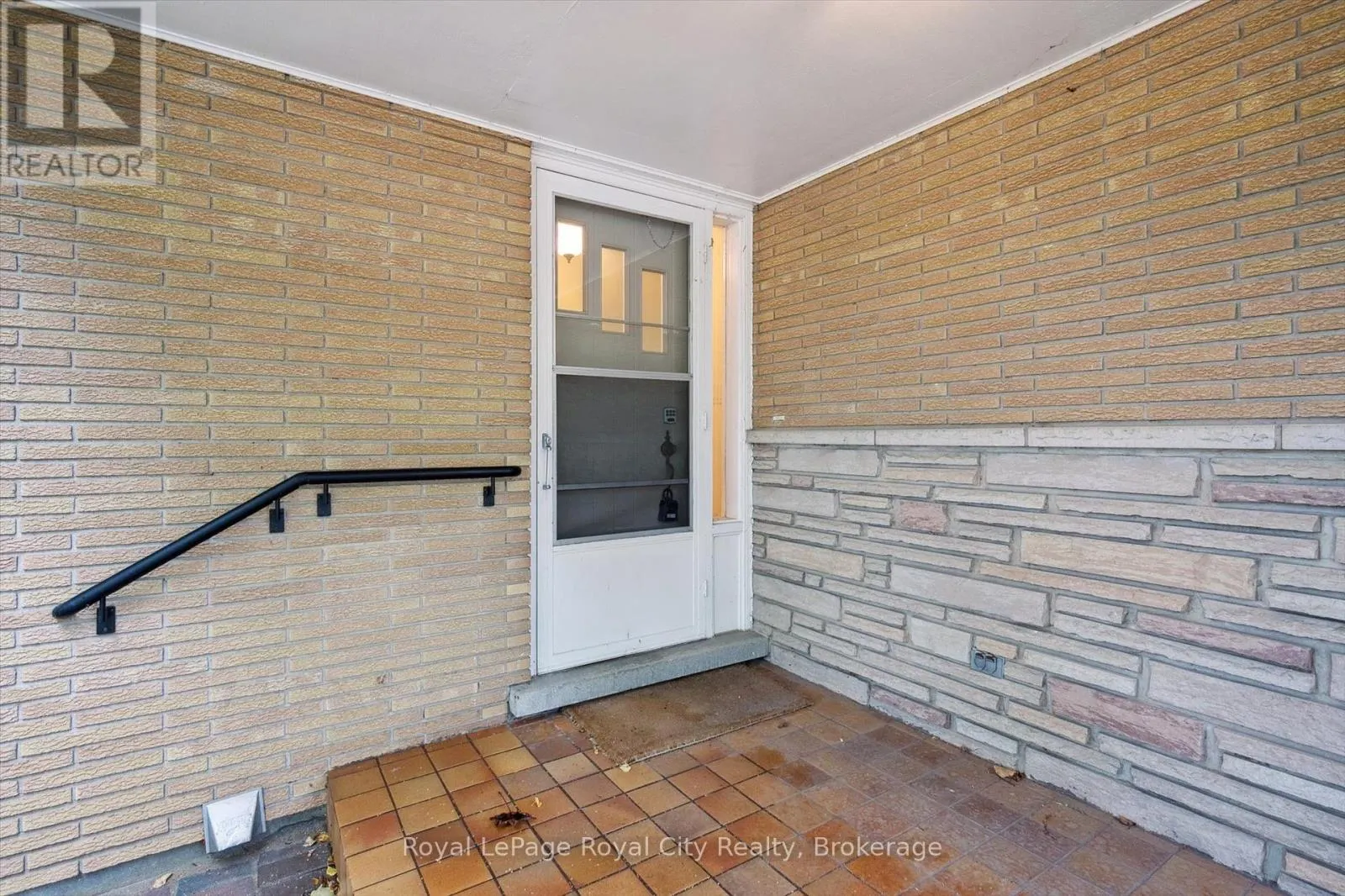 28 COLBORN STREET