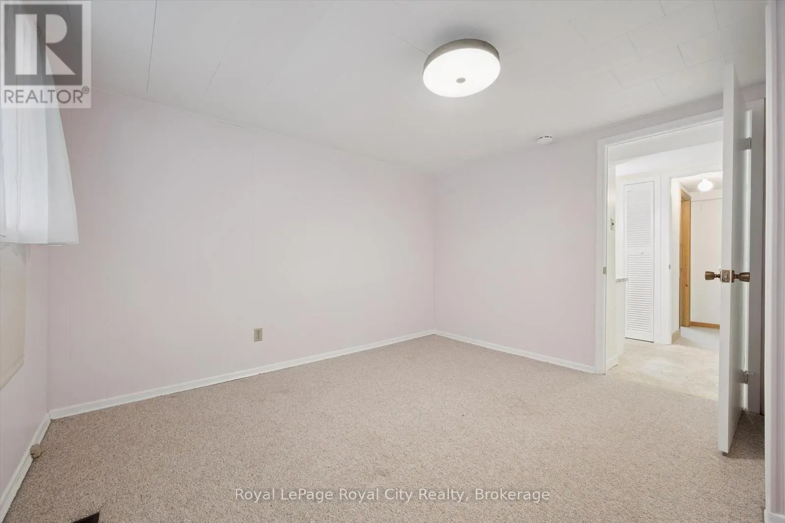 28 COLBORN STREET