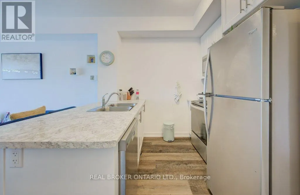 1108 - 460 DUNDAS STREET E
