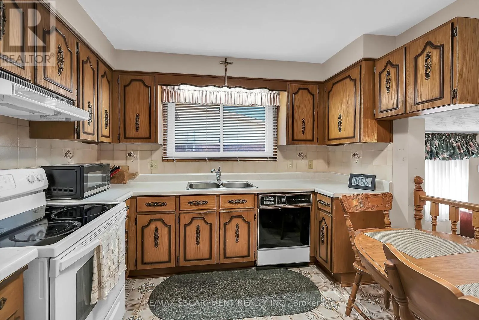 65 ELLINGTON AVENUE
