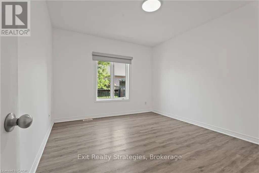 39 - 68 HALLMARK TRAIL E, #39