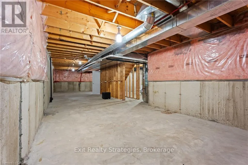 39 - 68 HALLMARK TRAIL E, #39