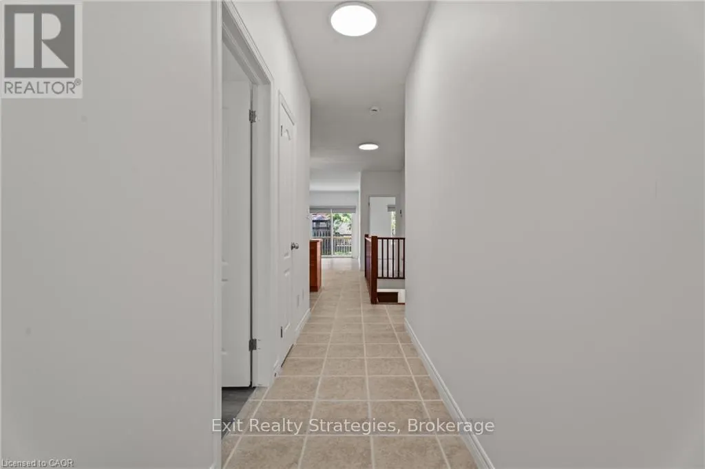 39 - 68 HALLMARK TRAIL E, #39