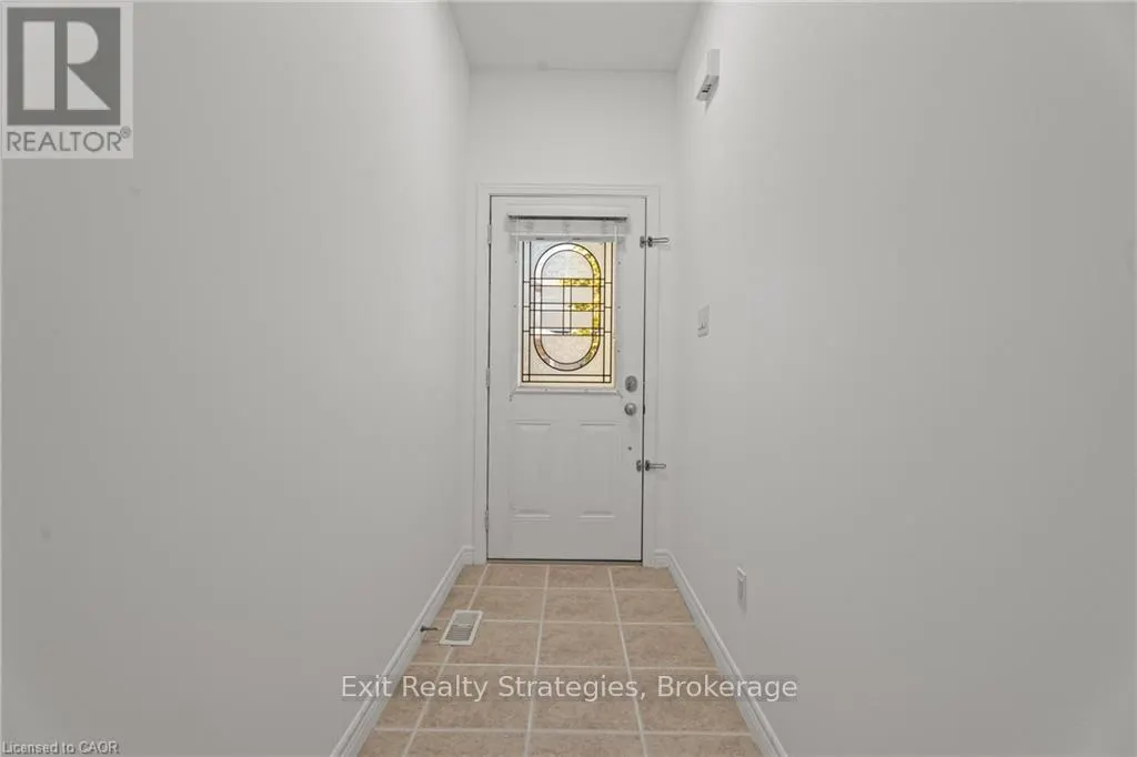 39 - 68 HALLMARK TRAIL E, #39