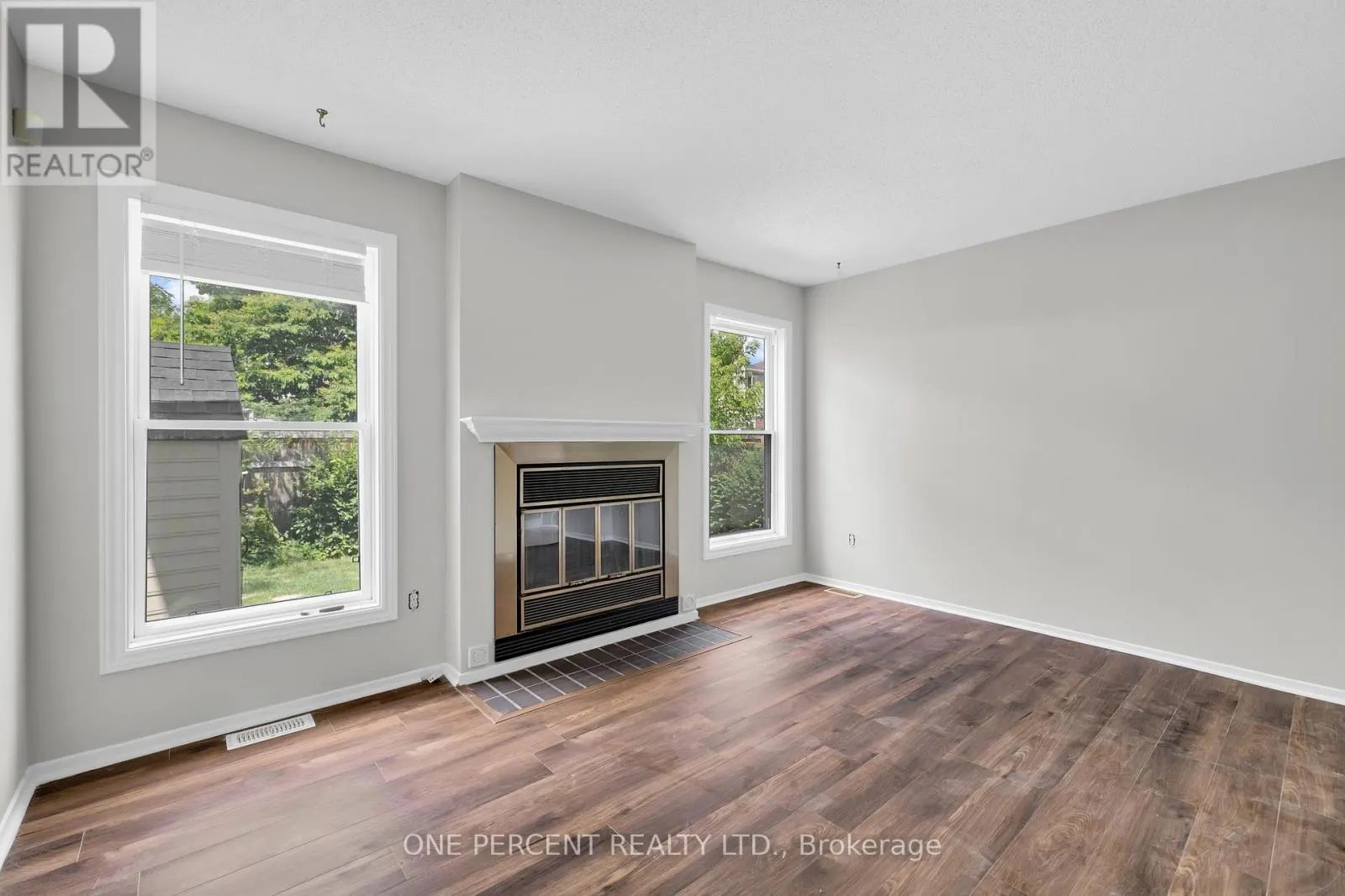 28 CHICKASAW CRESCENT