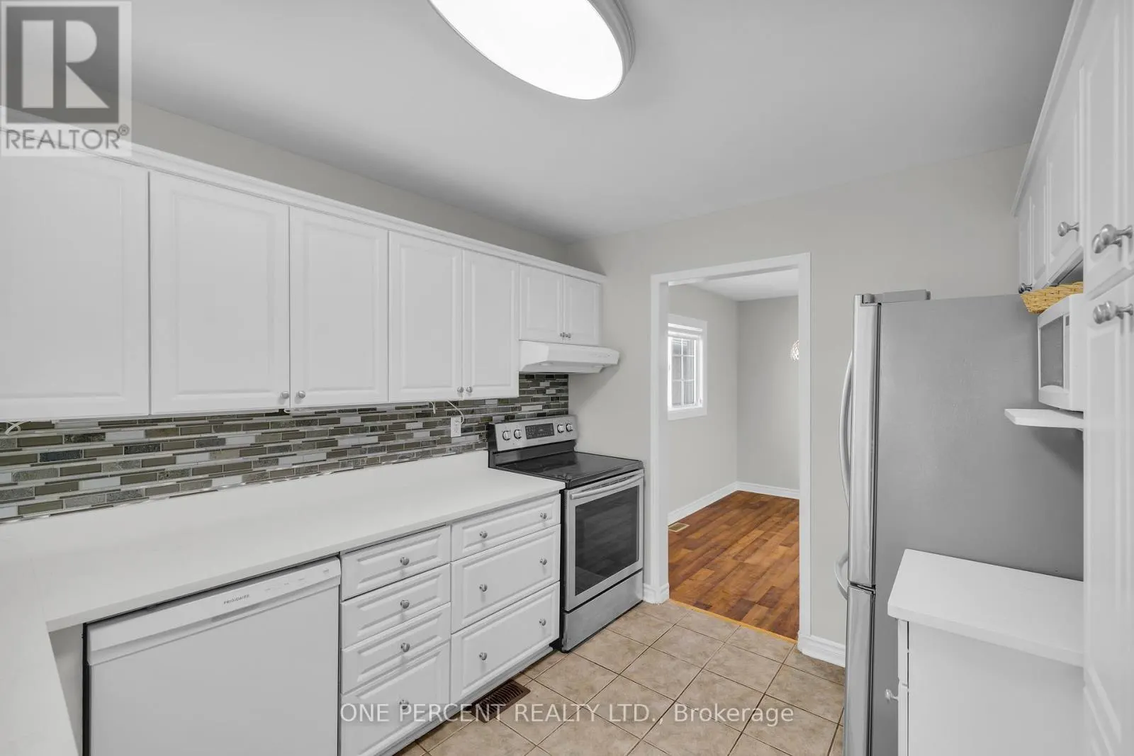 28 CHICKASAW CRESCENT