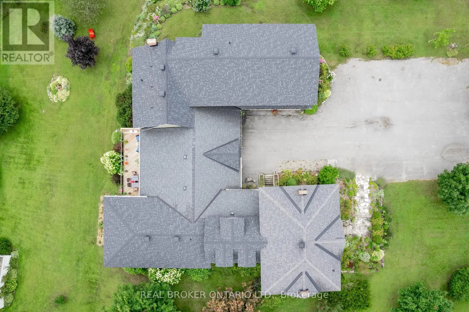 2486 COUNTY RD 18 CONCESSION