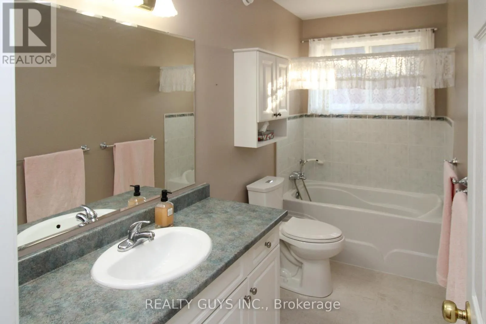 233 ODETTE ROAD