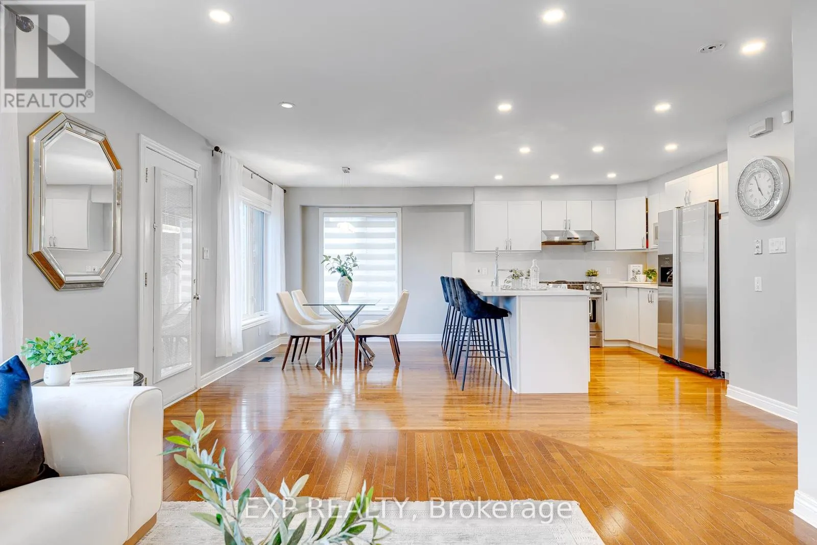 44 PENTLAND ROAD