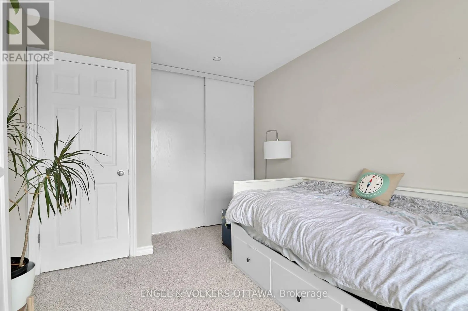 123 WATERFERN WAY