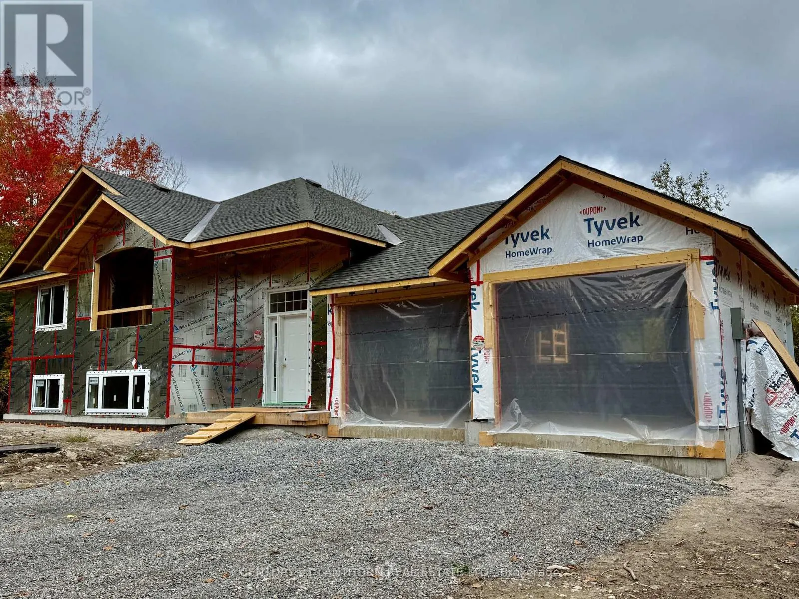 1039 CROOKSTON ROAD