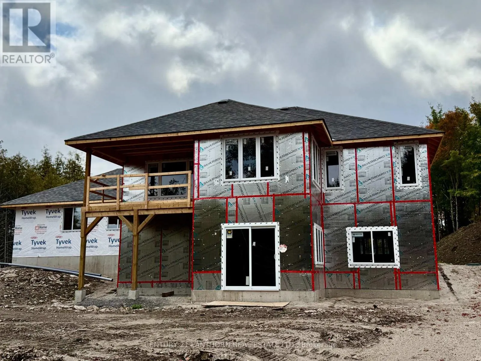 1039 CROOKSTON ROAD
