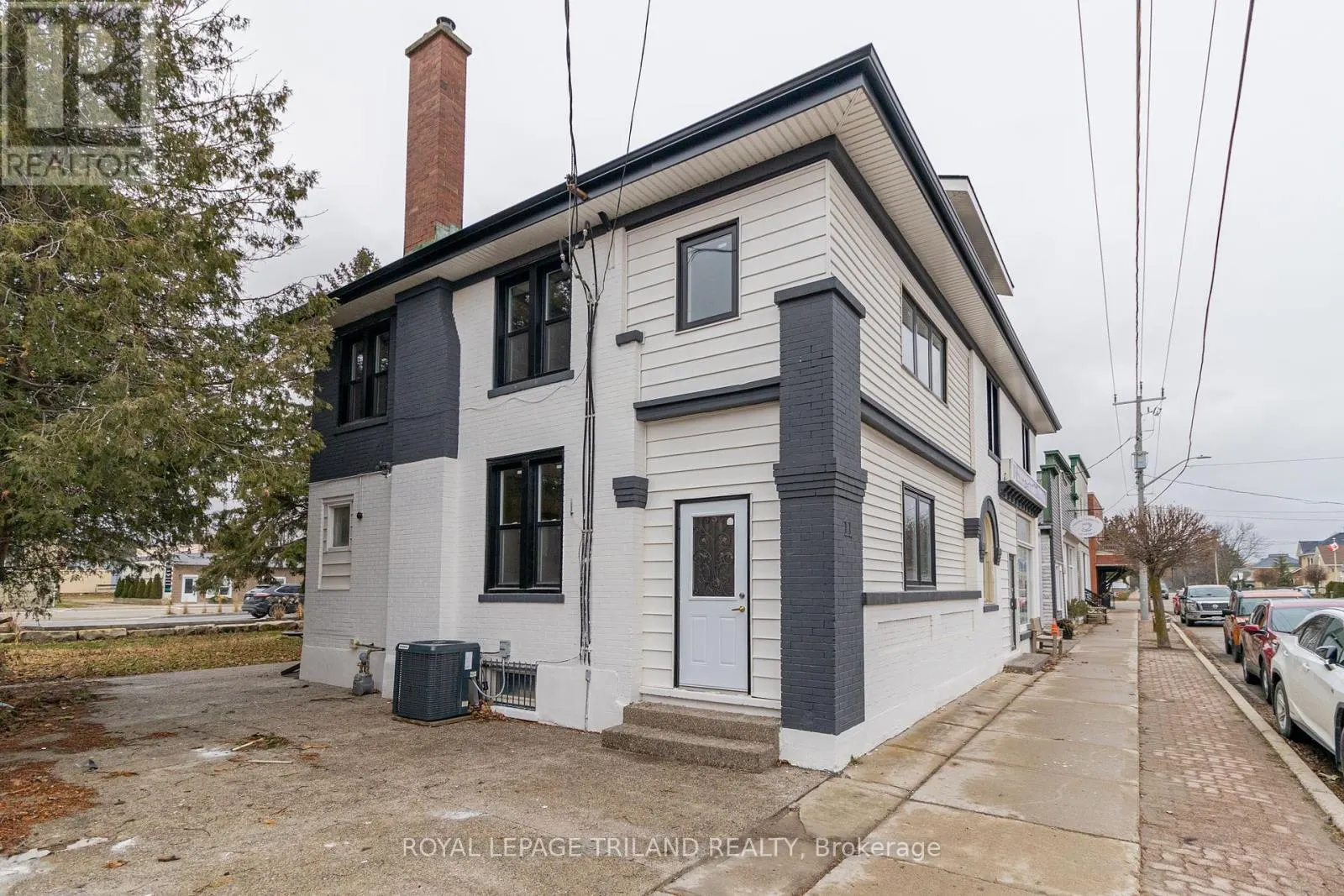 11 GOSHEN STREET N