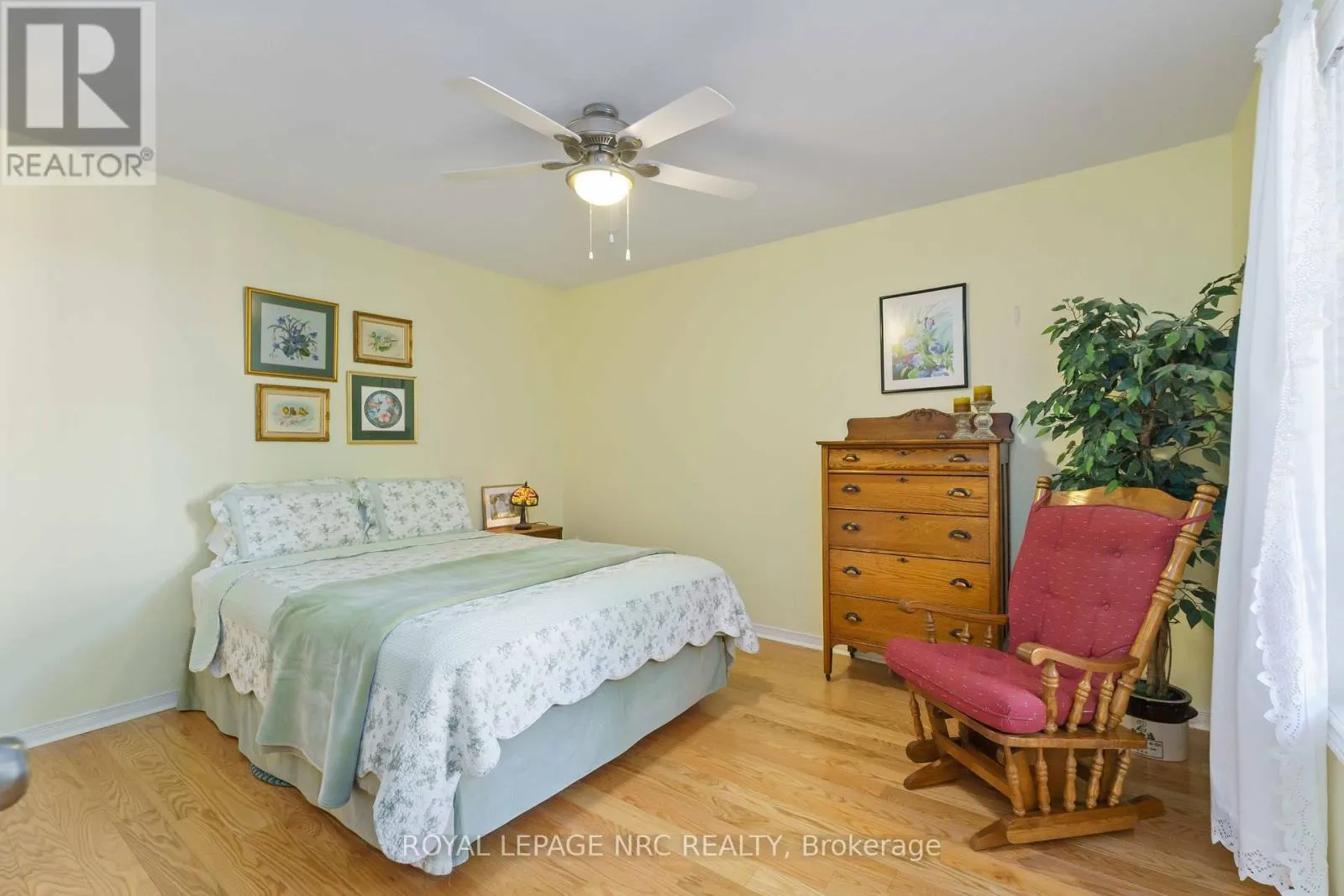 4092 PLUM TREE COURT