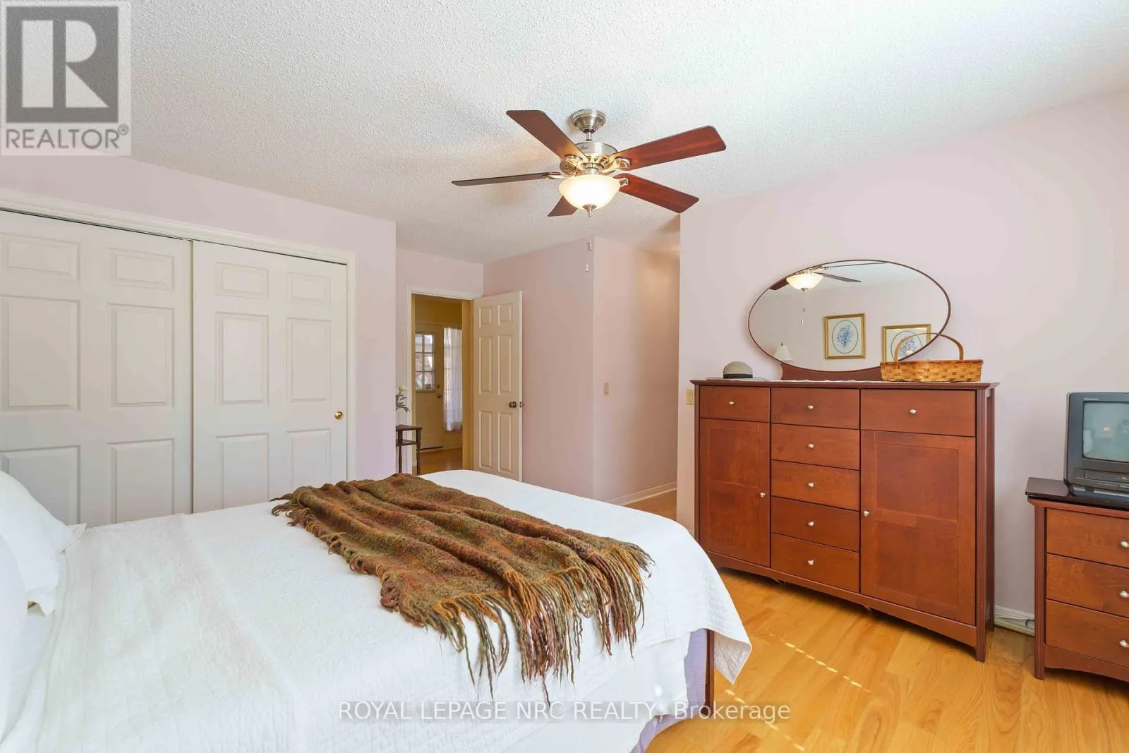 4092 PLUM TREE COURT