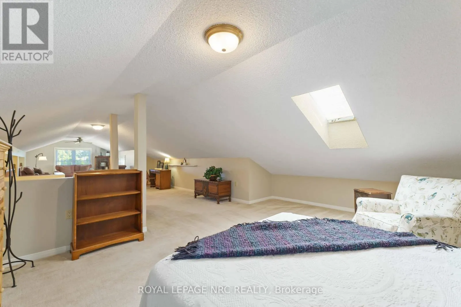 4092 PLUM TREE COURT
