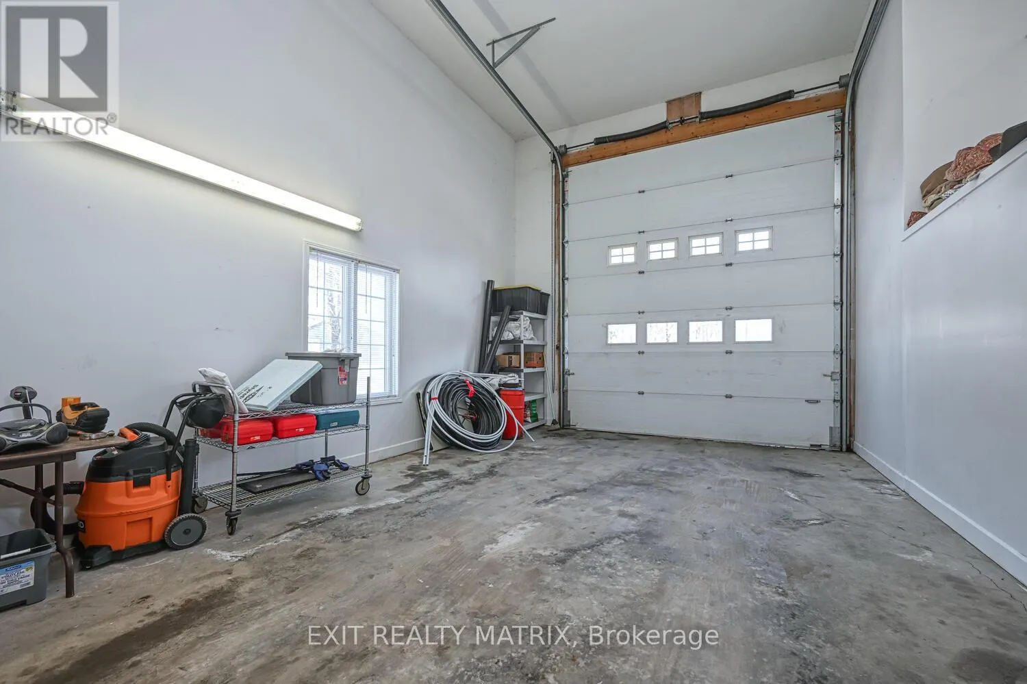 2573 MITCHELL STREET
