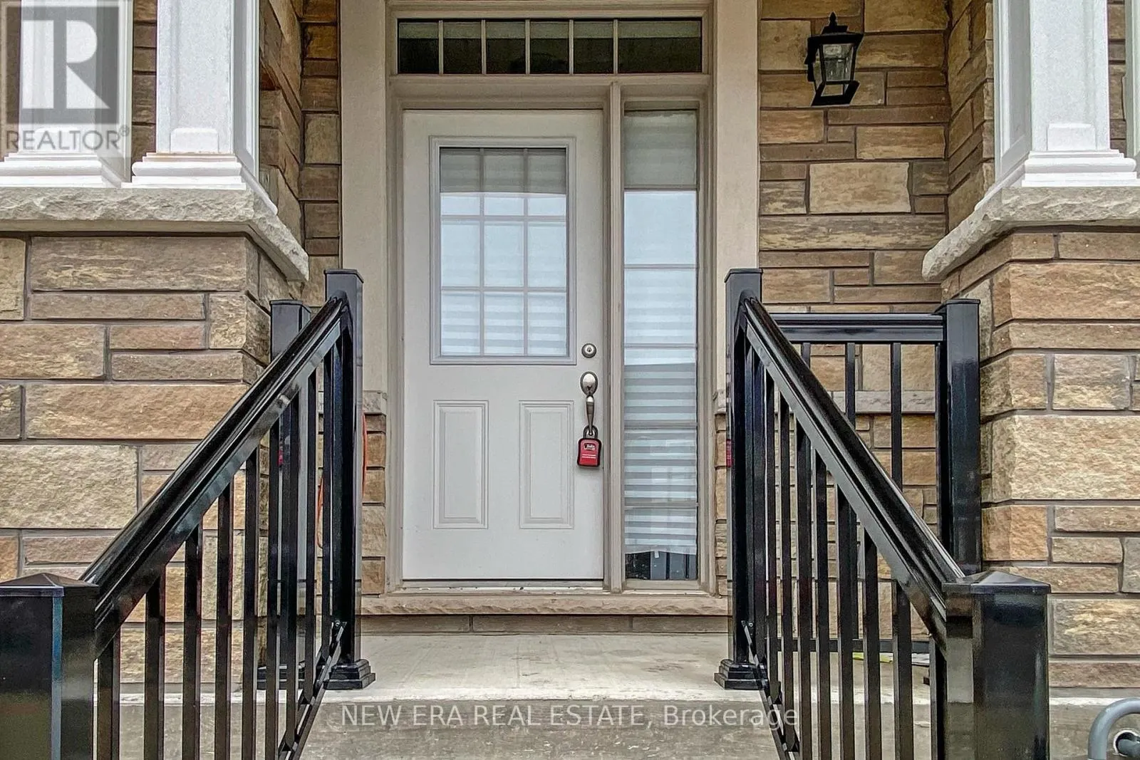 166 FLAGG AVENUE