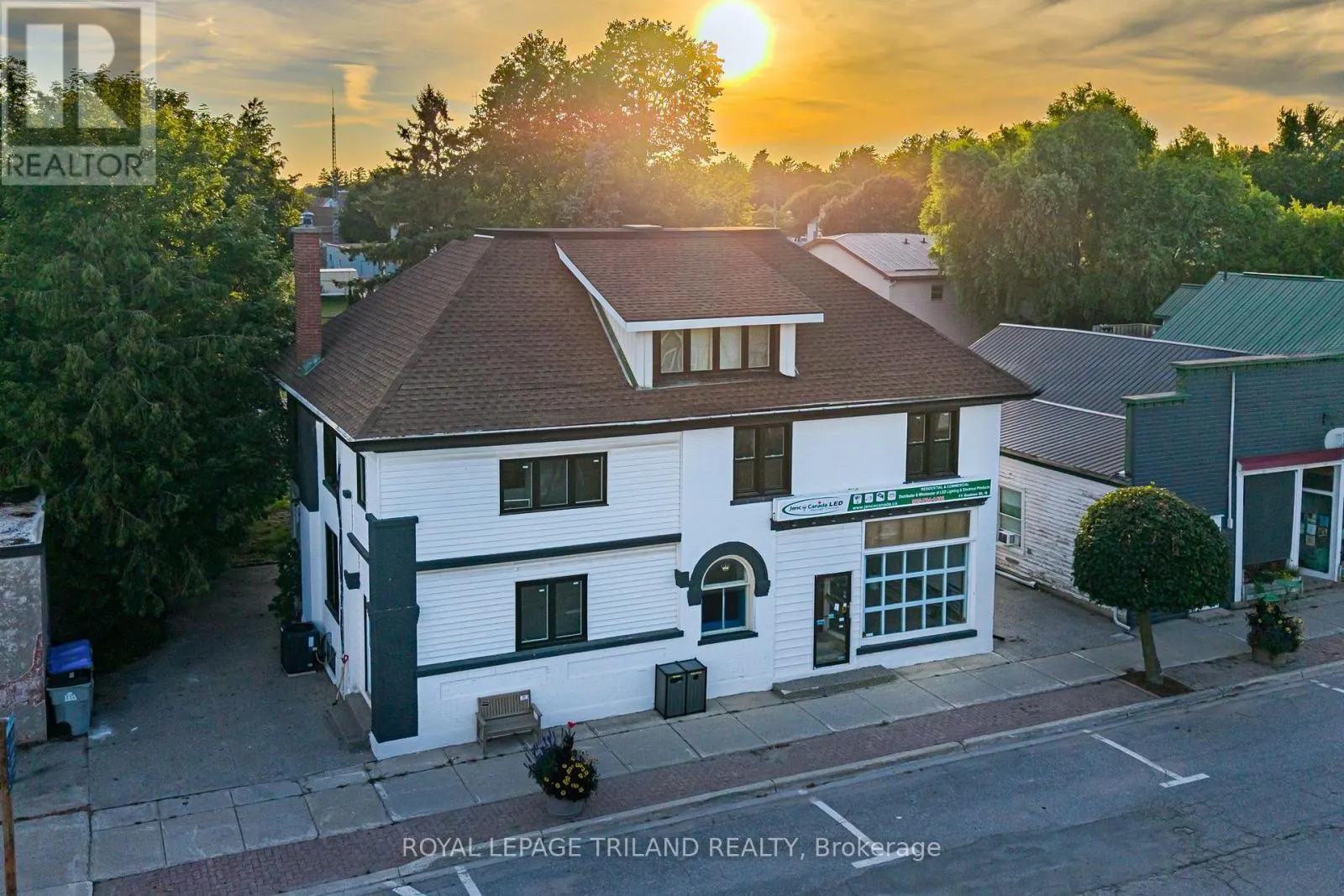 11 GOSHEN STREET N