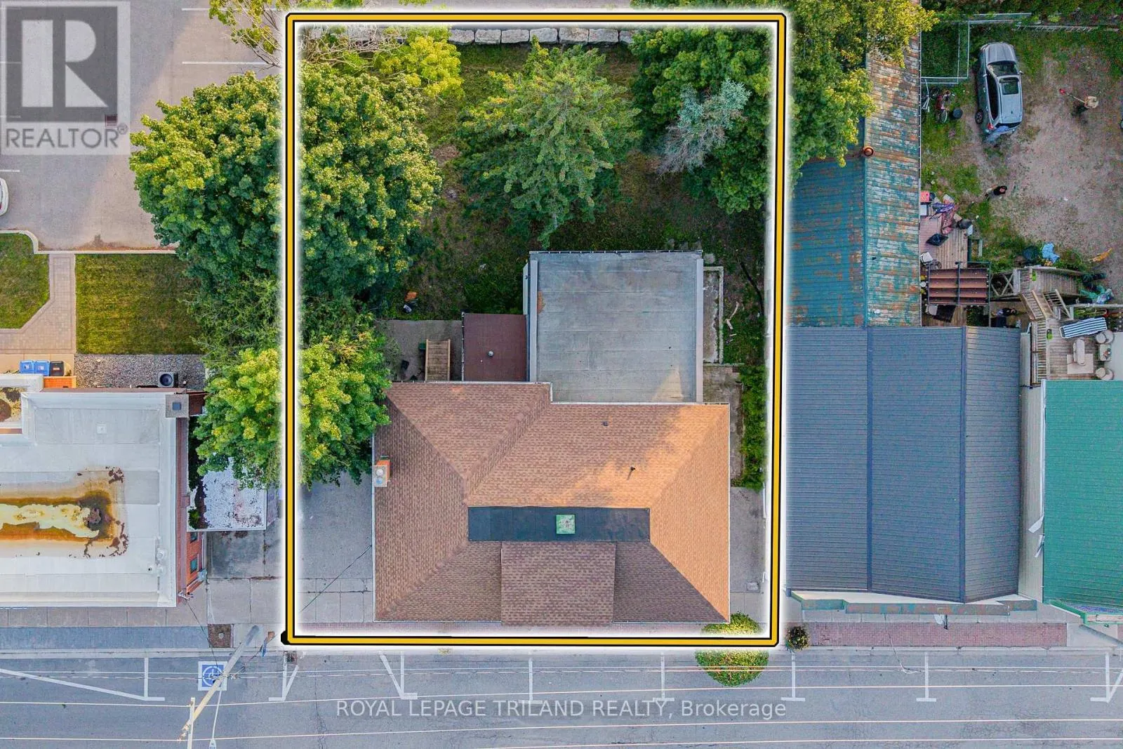 11 GOSHEN STREET N