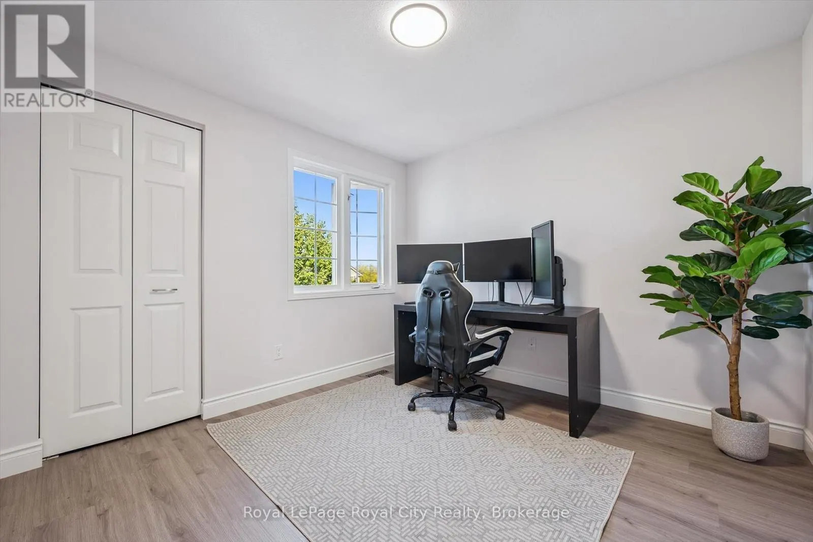 130 SILURIAN DRIVE