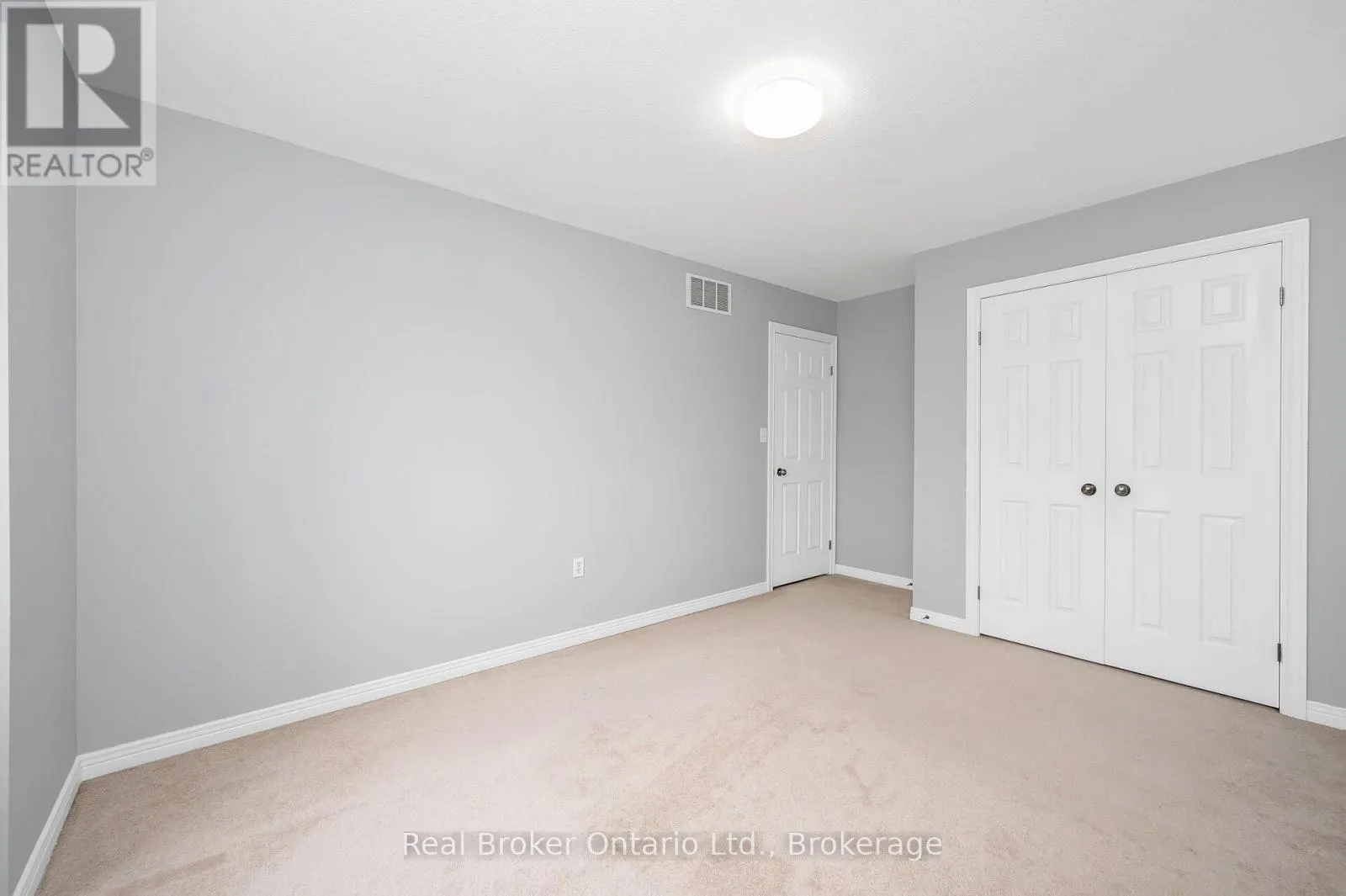 23 BELLFLOWER BOULEVARD