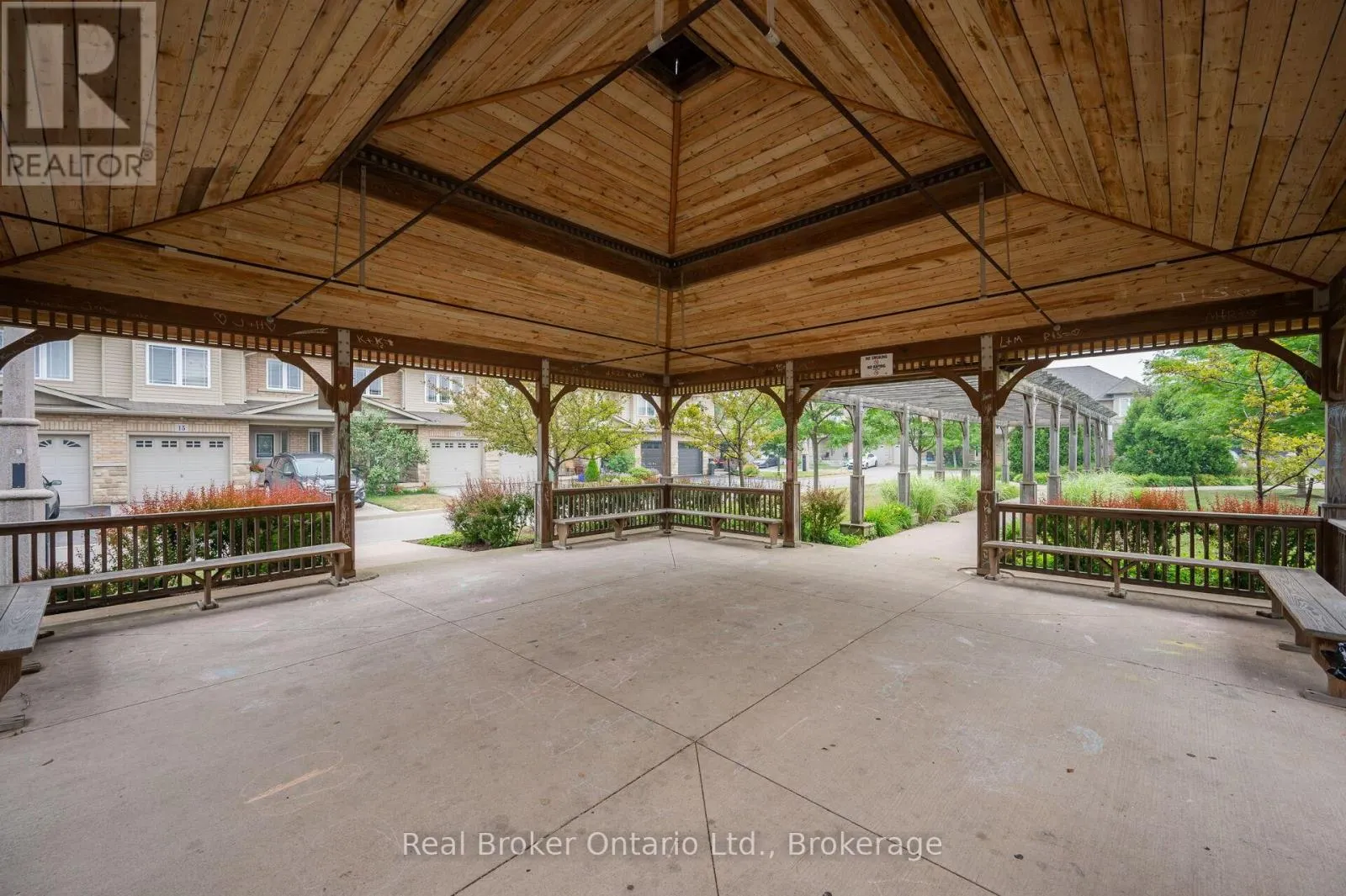 23 BELLFLOWER BOULEVARD