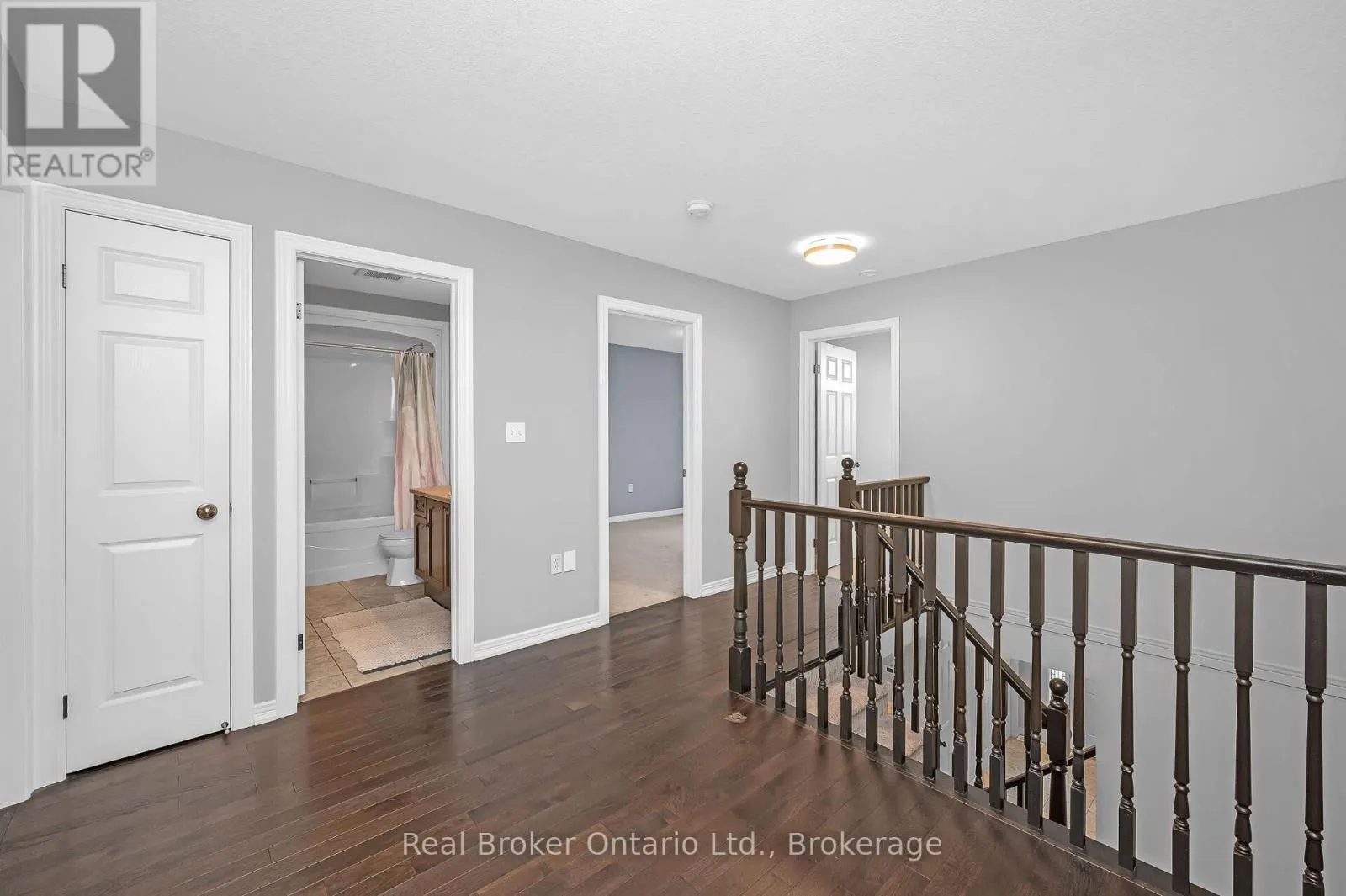 23 BELLFLOWER BOULEVARD