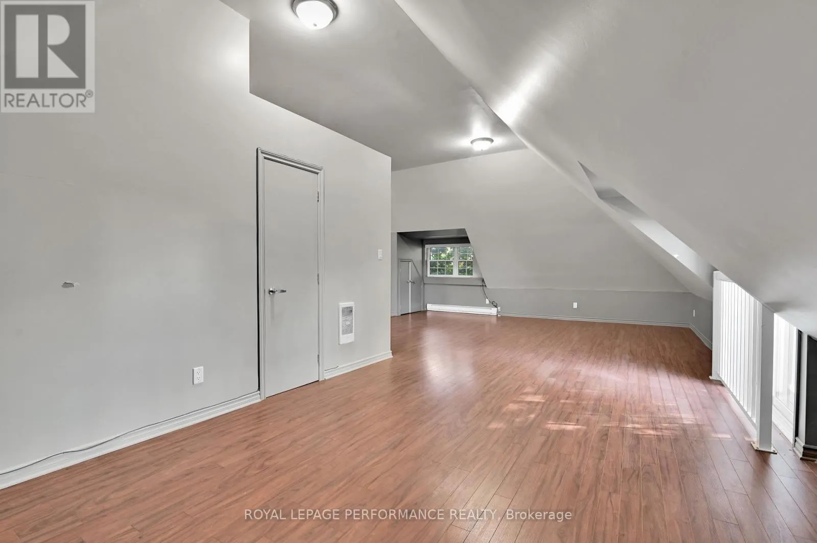 117 FIRST STREET E