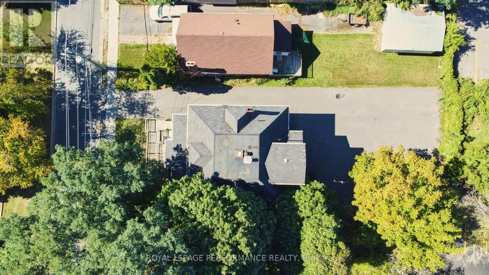 117 FIRST STREET E
