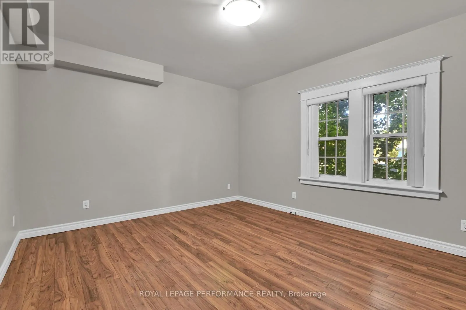 117 FIRST STREET E