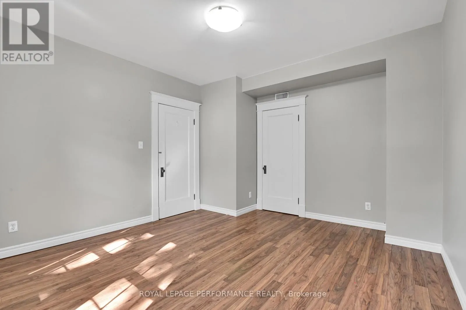 117 FIRST STREET E