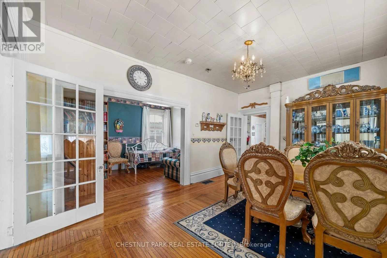 12 MAPLE AVENUE
