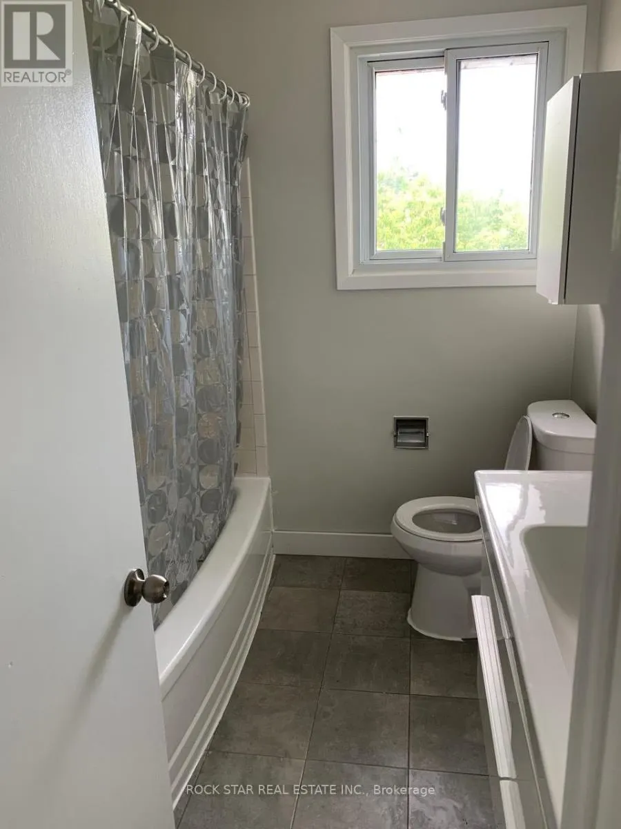 23 SAINT ANDREWS AVENUE