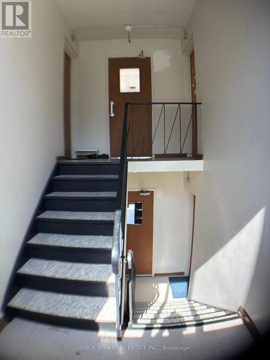 23 SAINT ANDREWS AVENUE