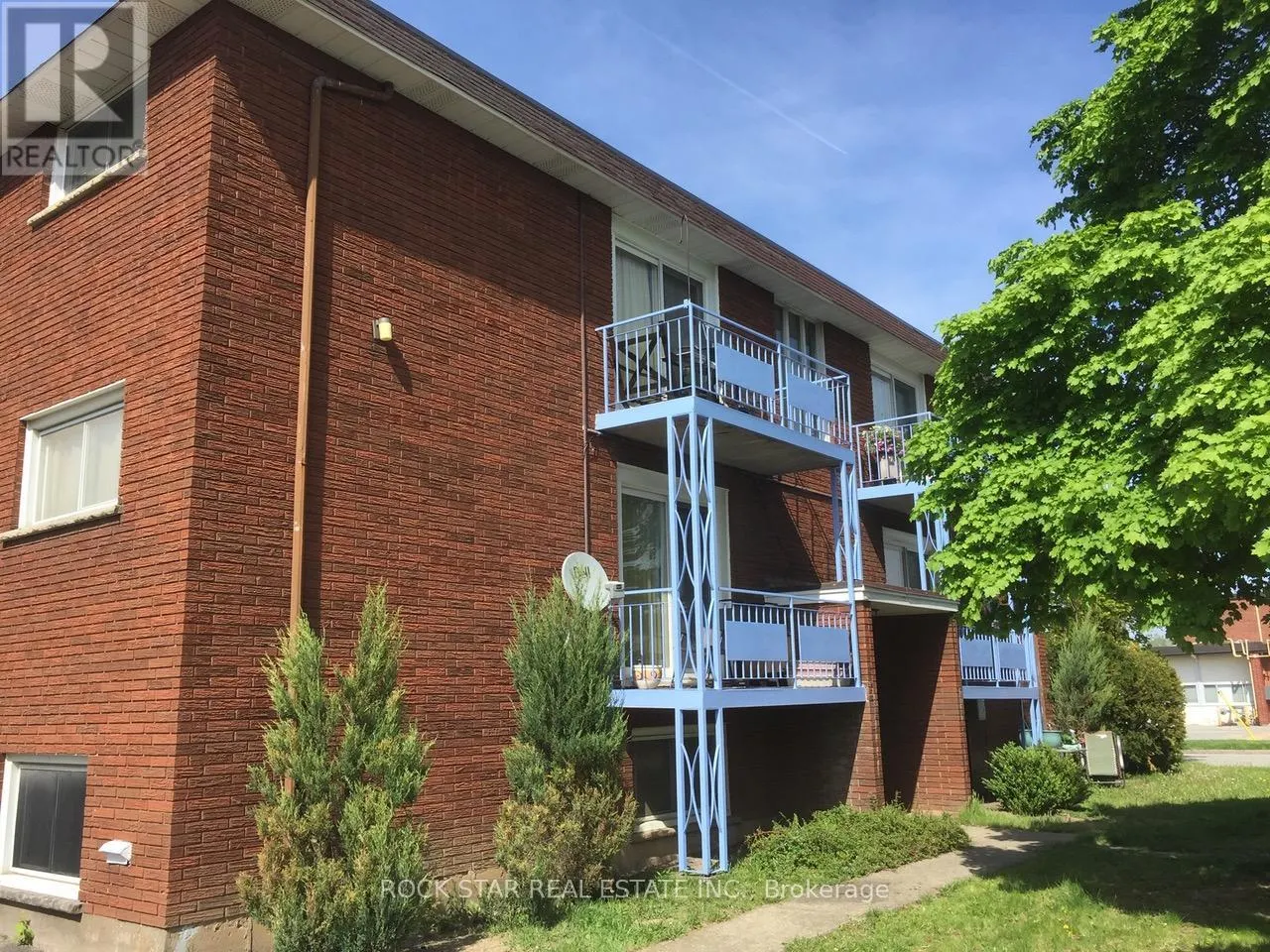 23 SAINT ANDREWS AVENUE