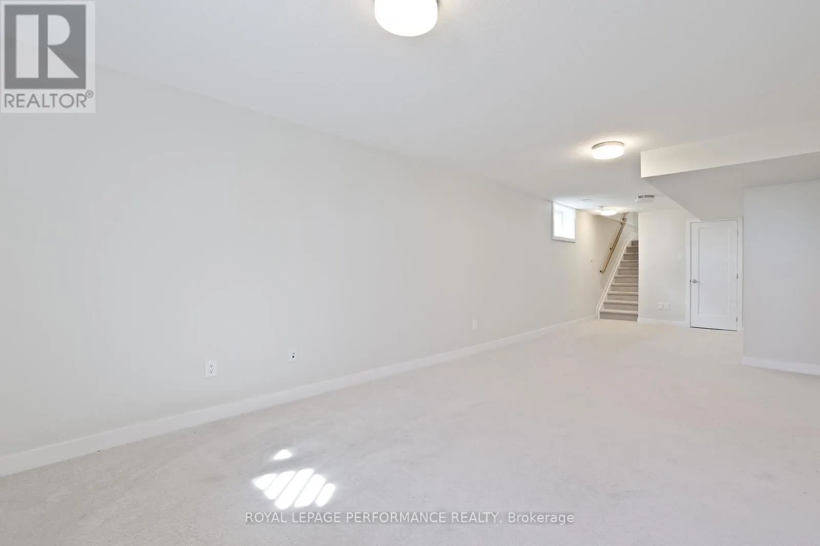 116 MAIN HALYARD LANE