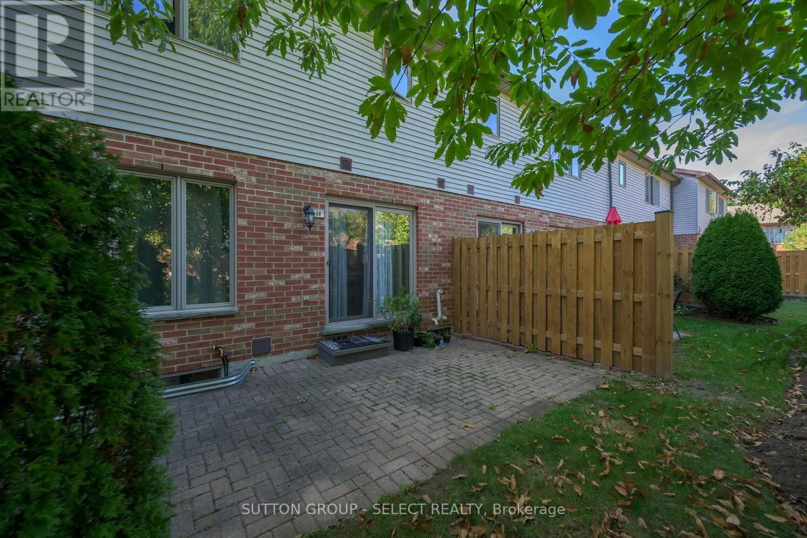14 - 1478 ADELAIDE STREET N, #14