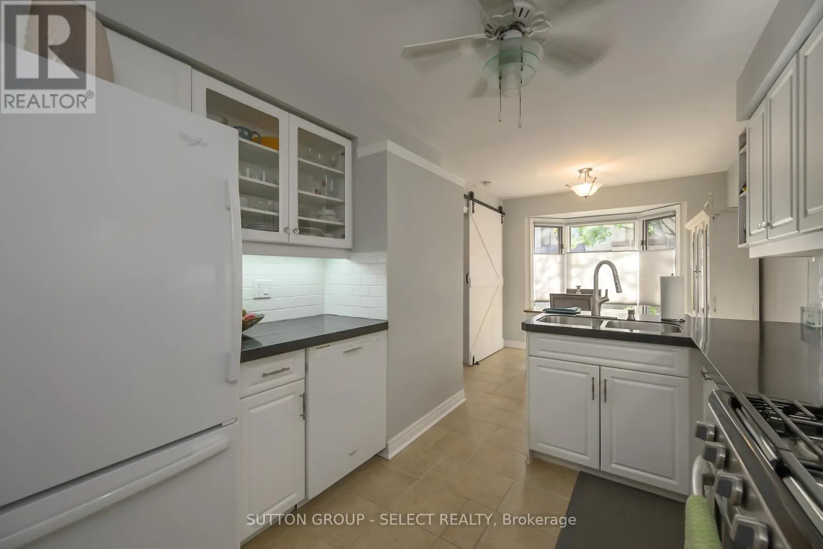 14 - 1478 ADELAIDE STREET N, #14