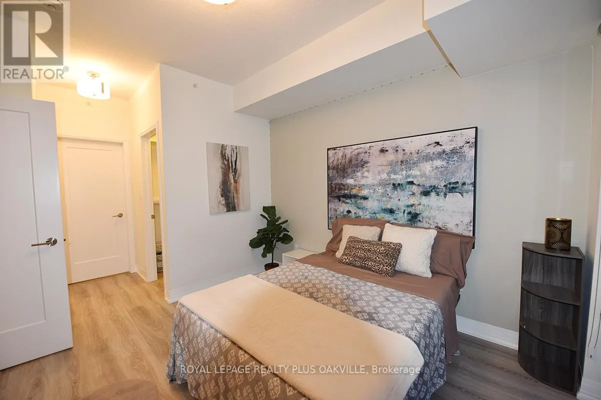 412 - 10 CONCORD PLACE