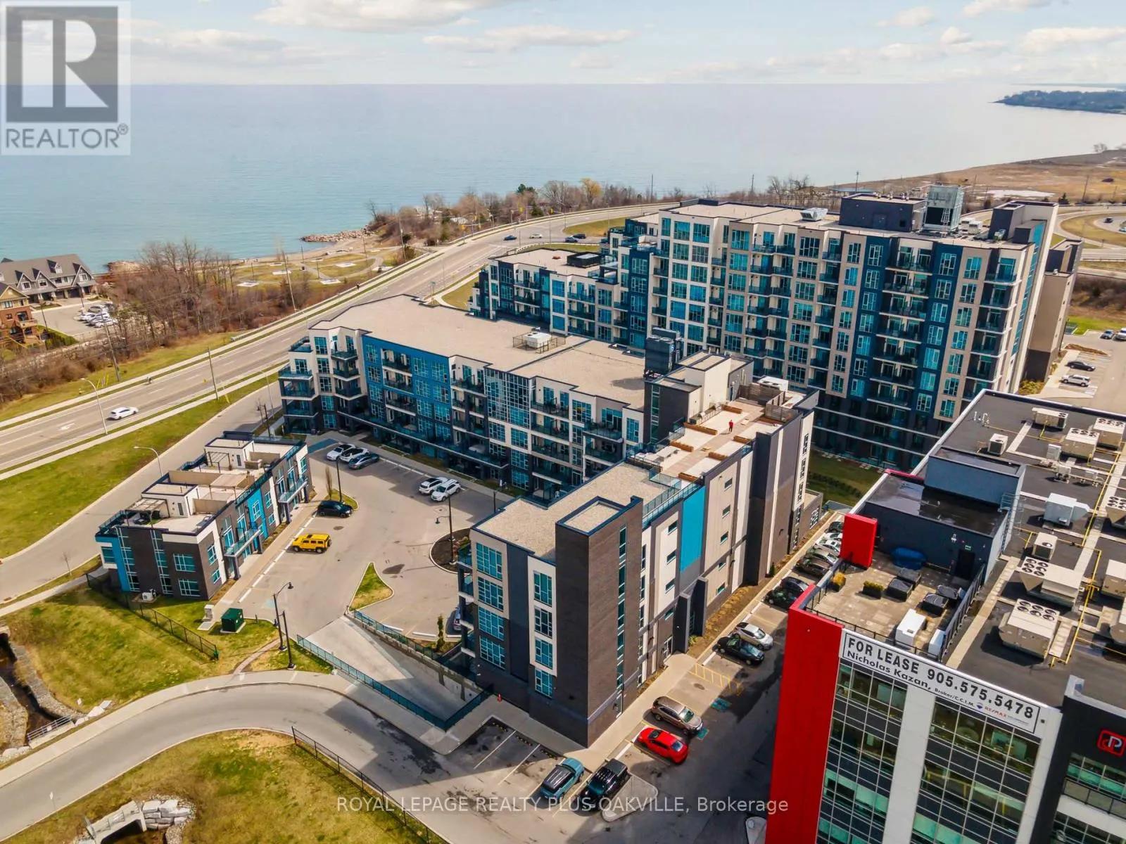 412 - 10 CONCORD PLACE