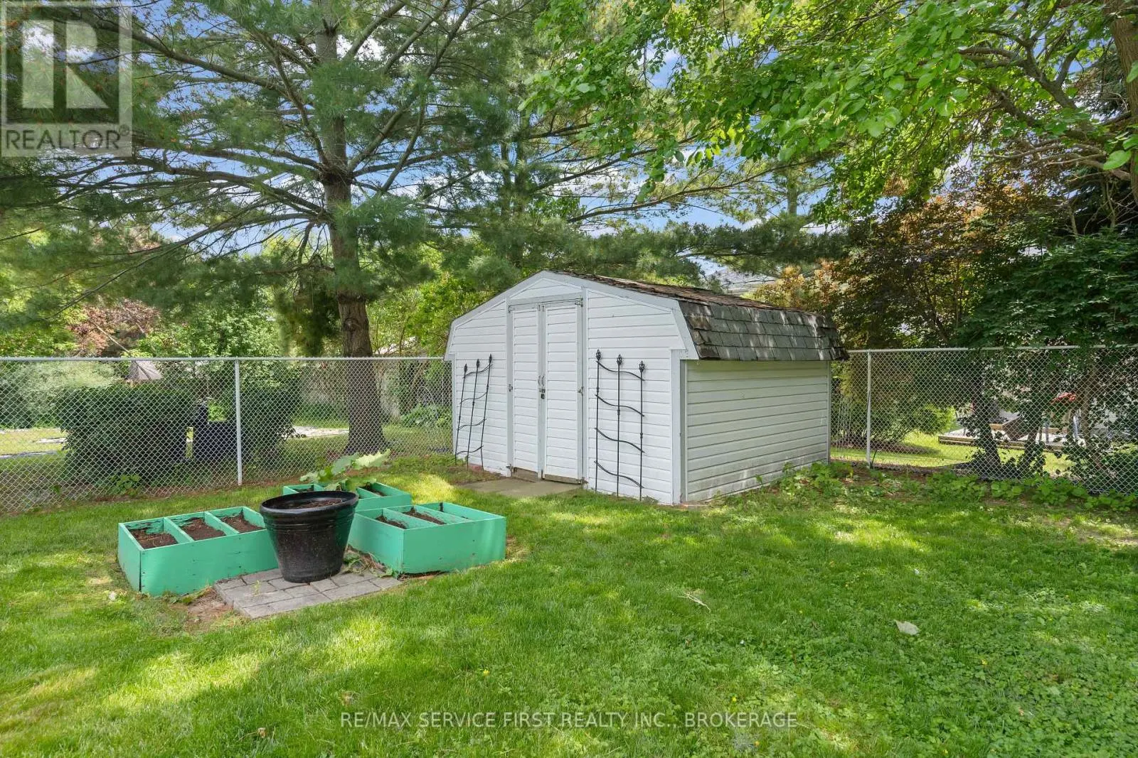 199 SPLINTER COURT