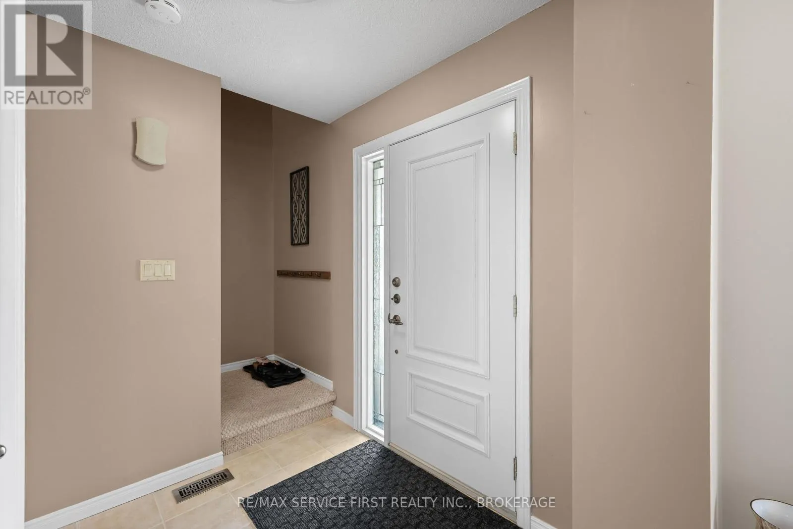 199 SPLINTER COURT