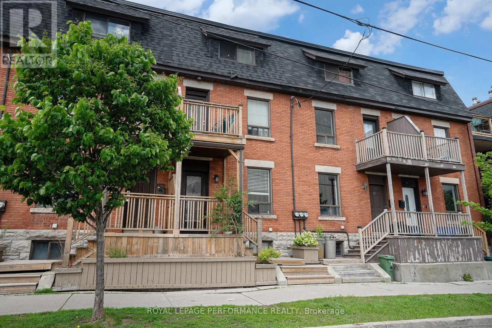 55 ARGYLE AVENUE