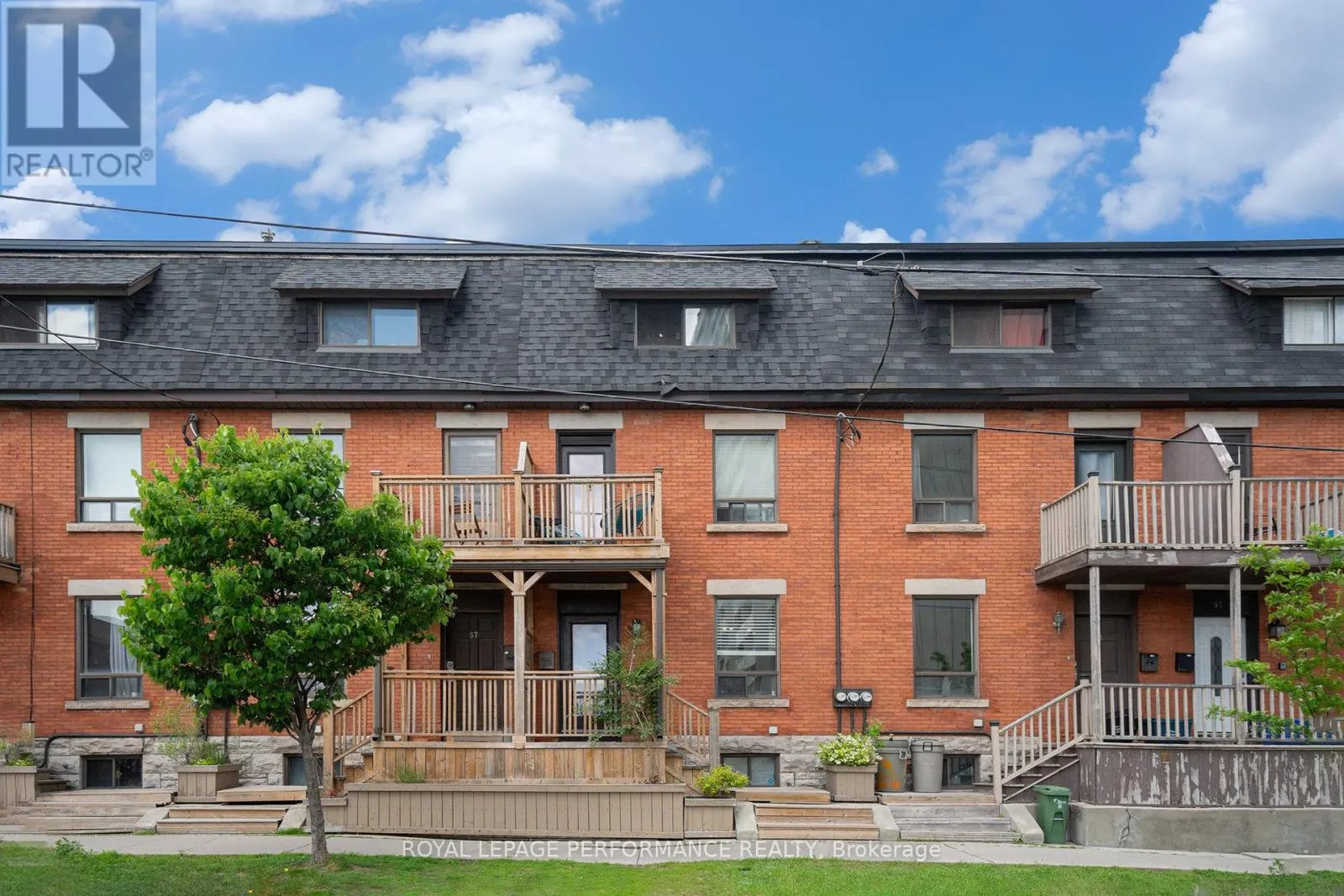 55 ARGYLE AVENUE