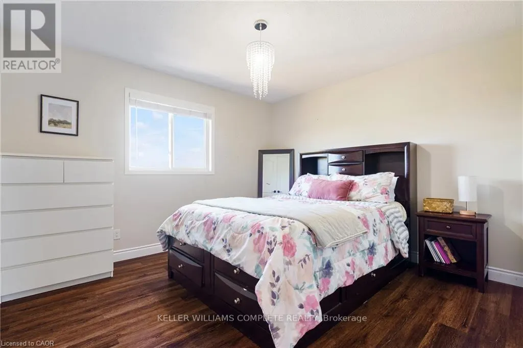 44 GRASSYPLAIN DRIVE