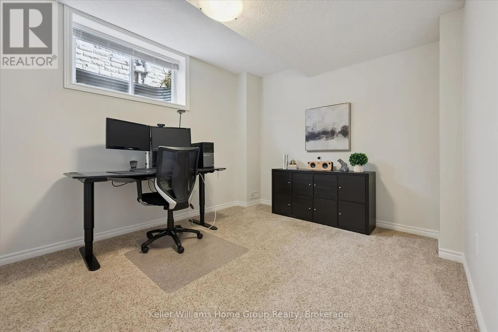 70 WAVERLEY DRIVE